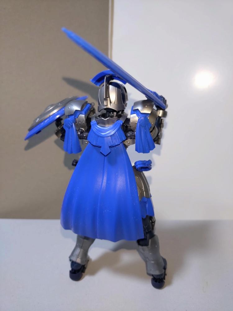 鉄仮面のヤバい男