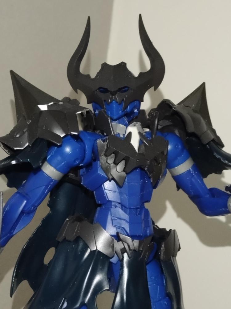 敵か味方か？アズレアネクロスナイト